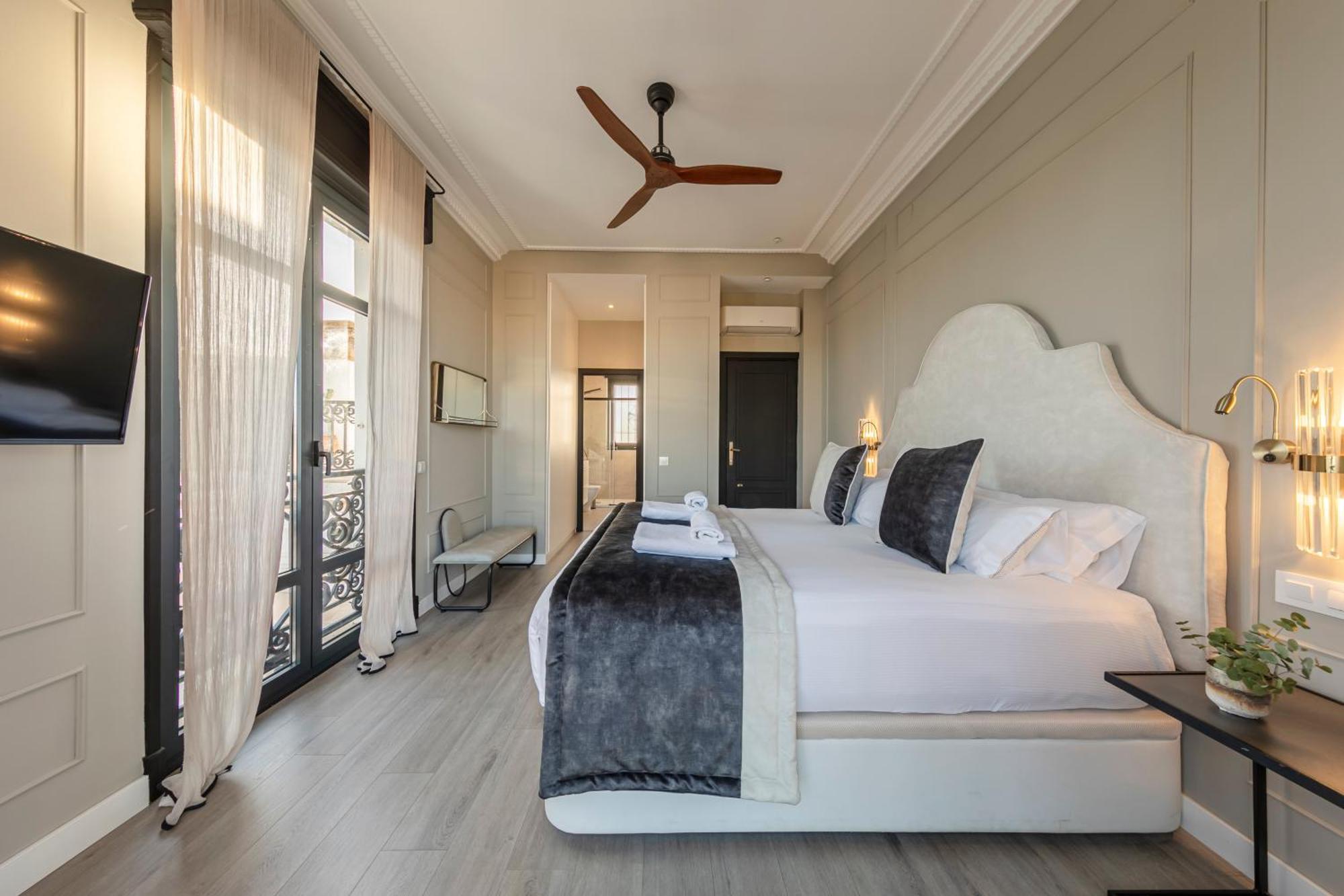 Isg Apartments Modern Atticpool At The Cathedralfree Parking Sevilla Exterior foto